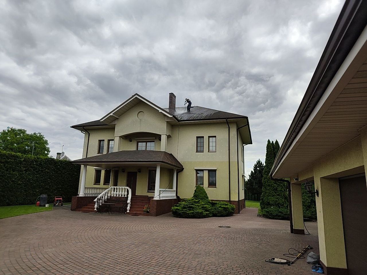 Покраска очистка крыш10